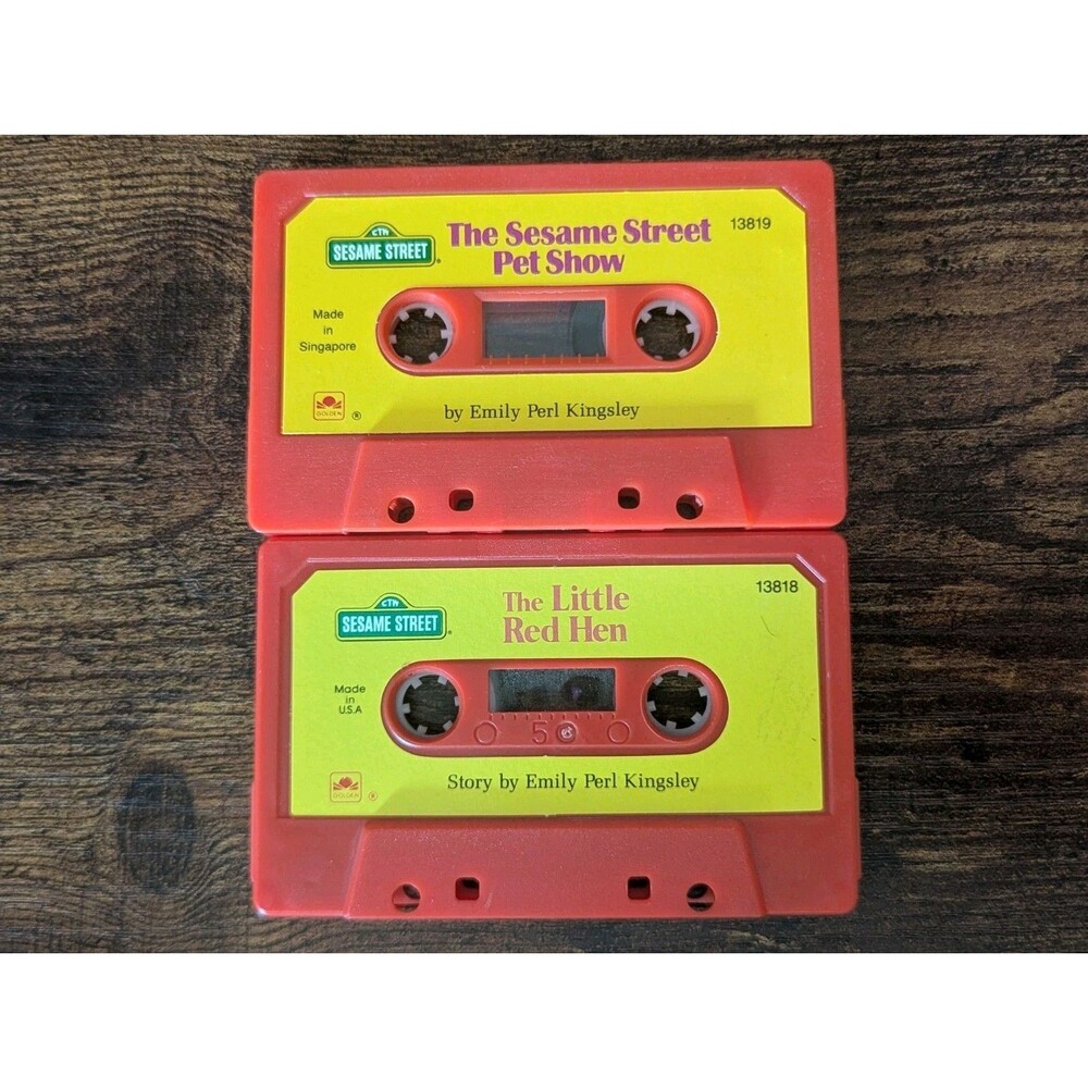LOT OF 2 VTG Sesame Street Audio Book Cassette Tapes Pet Show Little Red Hen